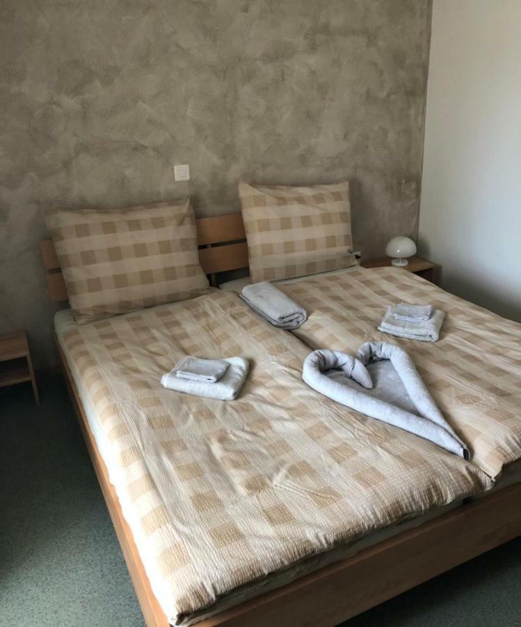 Gasthaus Zur Tanne Hotel Bauma Esterno foto