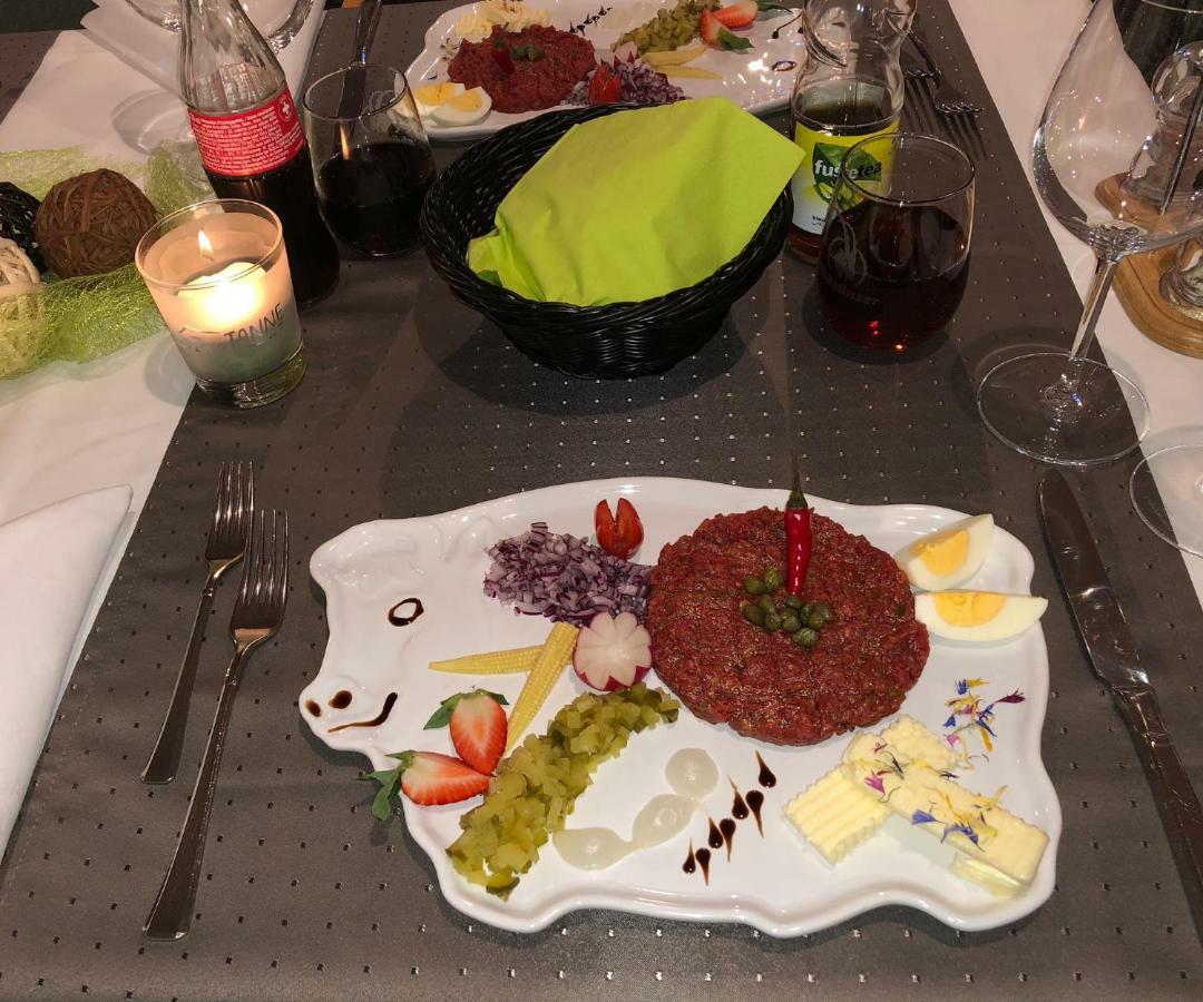 Gasthaus Zur Tanne Hotel Bauma Esterno foto