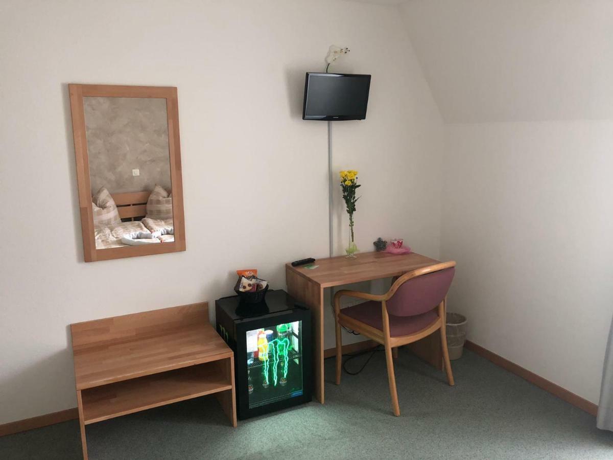 Gasthaus Zur Tanne Hotel Bauma Esterno foto